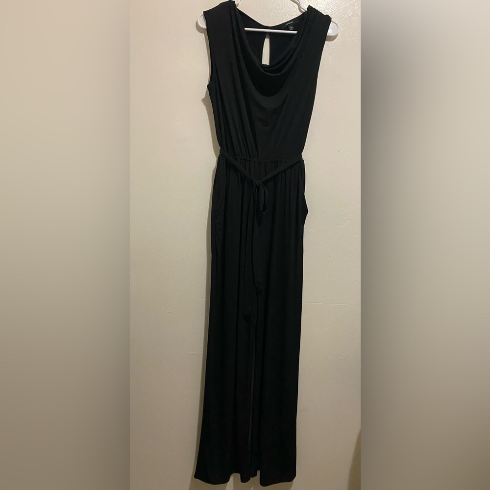 Espresso jumpsuit sleeveless boat neckline bootcut two side pockets black L